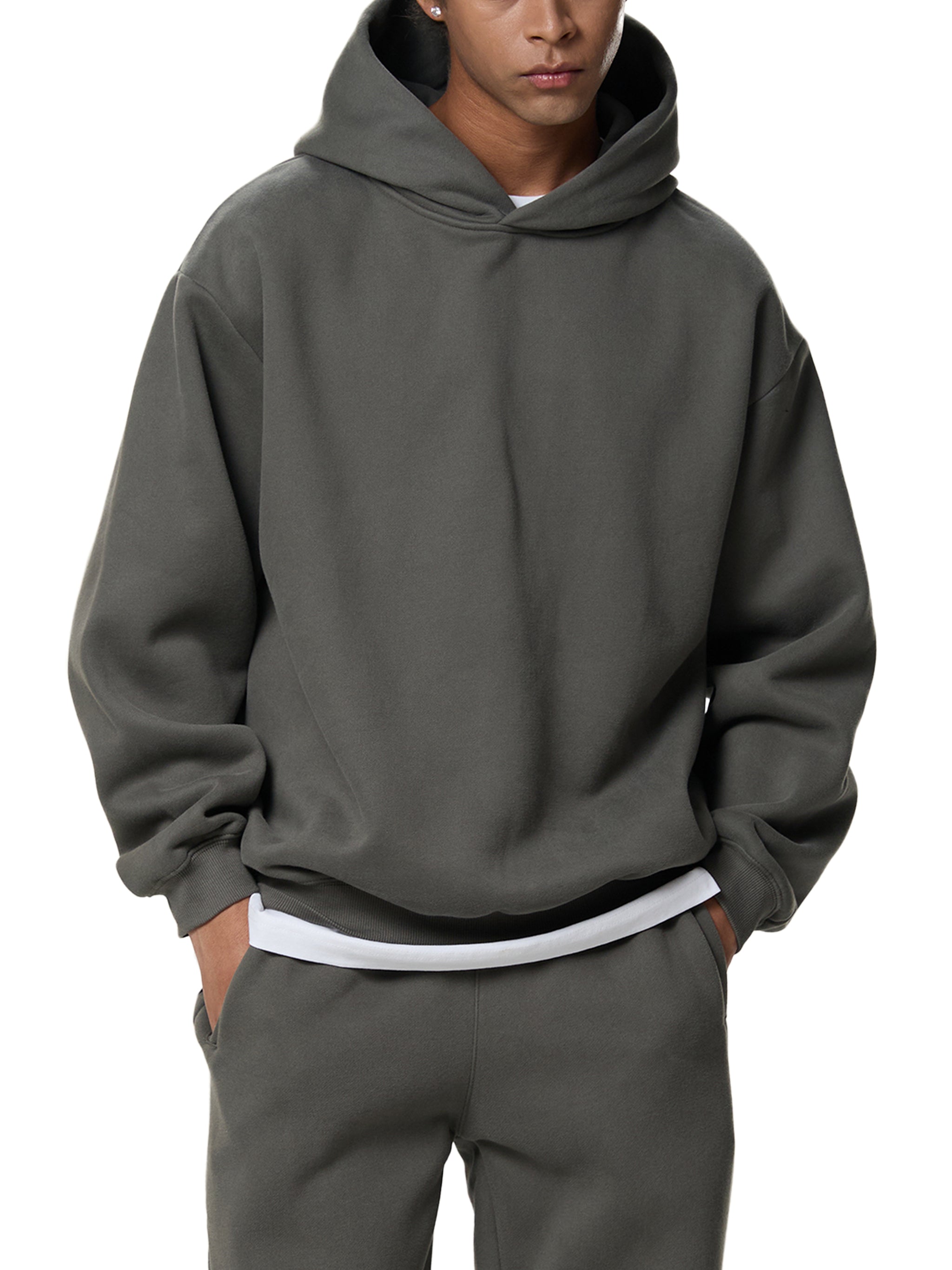 ESSENTIAL HOODIE